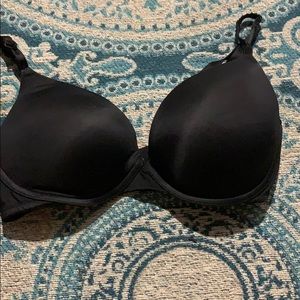 Black VS 34 DD bra